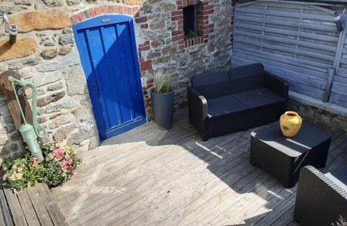 Saint-Lunaire Villa | Le Relais Bleu de St Lunaire house with swimming pool & SPA 800m from the beach