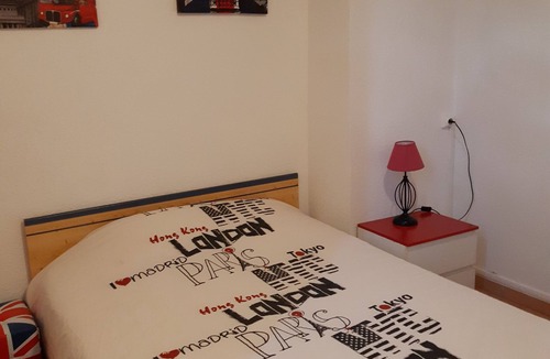 Capestang Hotel | Le Relais Bleu