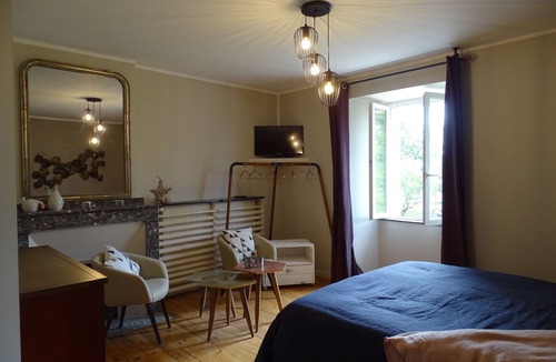 Cahuzac-sur-Vere Bed & Breakfast | Le relais d'Arzac