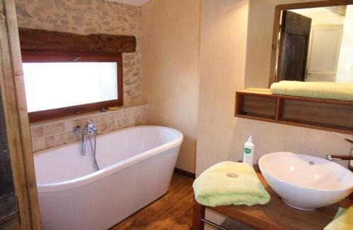 Niozelles Bed & Breakfast | le relais d'elle