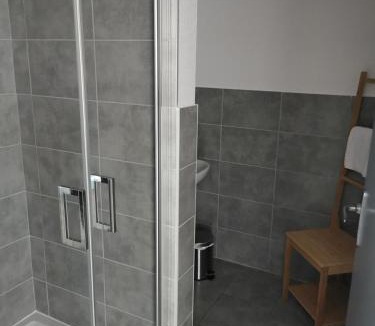 Saint-Remy-Sur-Durolle Hotel | Le Relais Délys