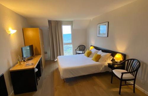 Loubressac Hotel | Le Relais de Castelnau