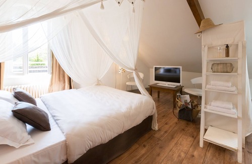 Beaulieu-sur-Dordogne Hotel | Le Relais De Vellinus