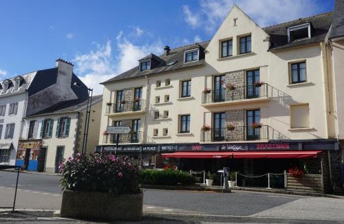 Le Faou Hotel | Le Relais De La Place