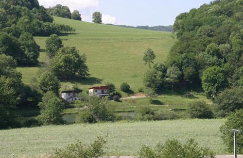 Hyevre-Paroisse Hotel | Le Relais De La Vallee