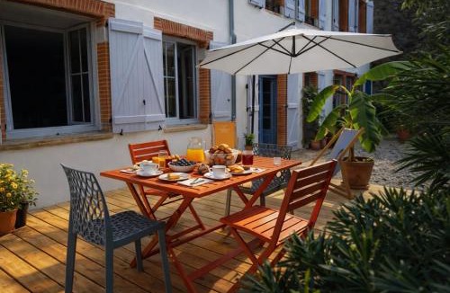 Lezat-sur-Leze House | Le RELAIS DE LEZAT