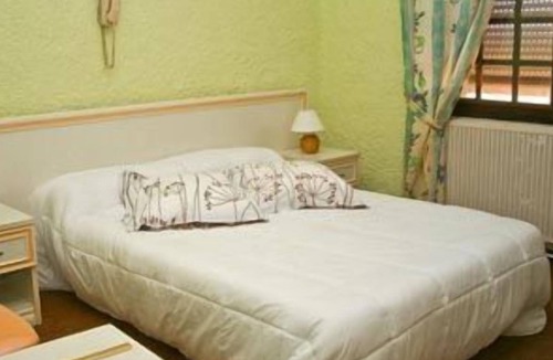 Lezignan-Corbieres Hotel | Le Relais des Corbières