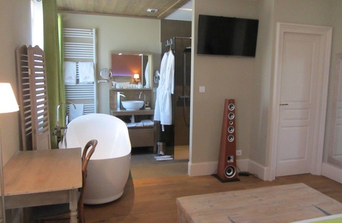 Bremondans House | Le Relais des Deux Tours