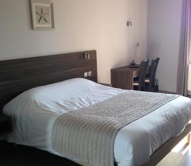 Saint-Martin-en-Haut Hotel | Le Relais des Bergers