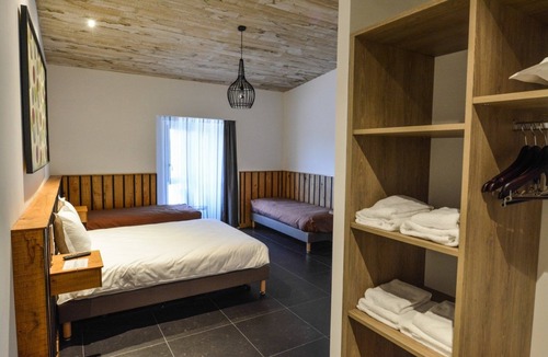 Chambretaud Hotel | Le Relais Du Boisniard