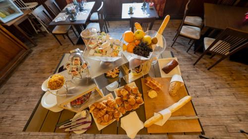Digoin Hotel | Le Relais Du Canalou