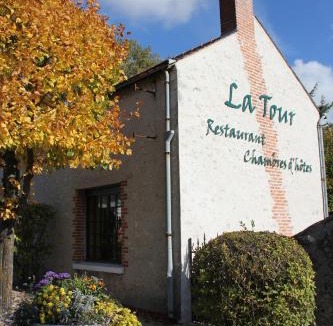 La Chaussee-Saint-Victor Bed & Breakfast | Le Relais de la Tour