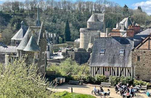 Montaubert - Rille - Saint-Sulpice Apartment | Le Relais Médiéval