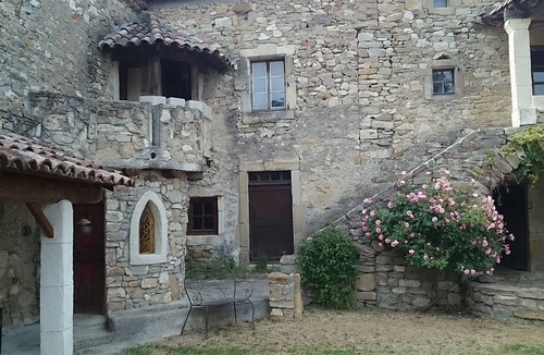 Servas House | Le Relais magique des Sorciers and its range of products