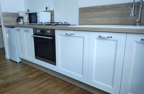 Avesnes-sur-Helpe House | Le relais Napoléon