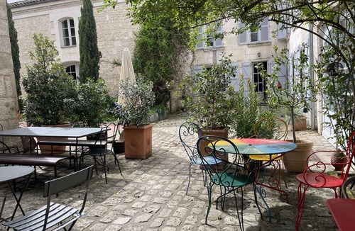 Angouleme House | Le relais napoleon
