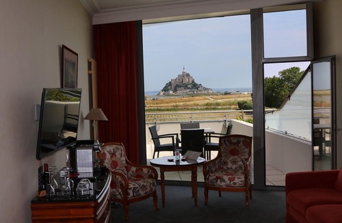 Le Mont-Saint-Michel Hotel | Le Relais Saint Michel