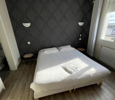 Aurillac Hotel | Le Relax