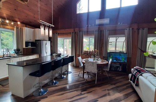 Mandeville Ski Chalet | Le Relaxant chalet du petit ruisseau