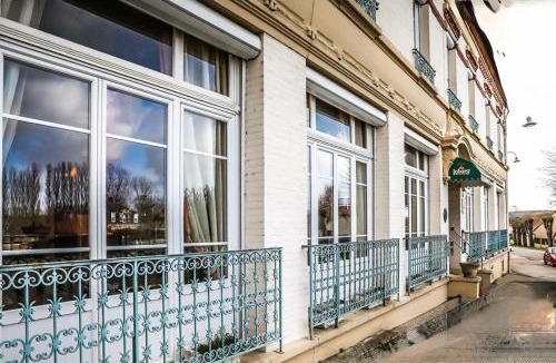 Montdidier Hotel | Le Renaissance