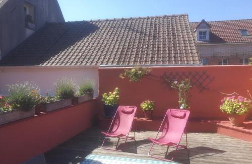 Montreuil-sur-Mer Apartment | Le Renard d'Or