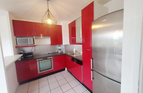 Cergy Apartment | Le Repère de l'ESSEC - T3, Parking, Fibre, Gare RER A à 5mn
