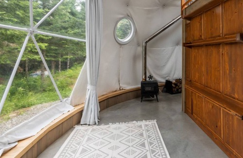 La Patrie House | Le Repère des 6 - Dome in the Dark Sky Reserve