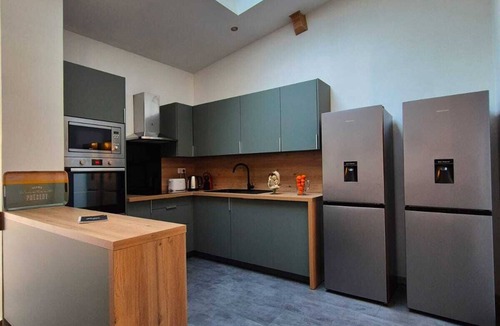 Tourcoing House | *Le Repère* House with garden