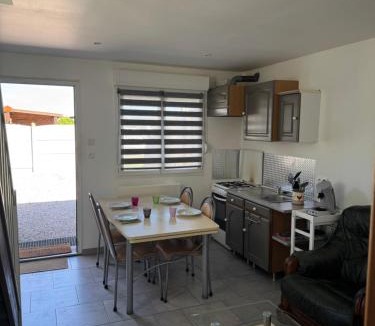 Saint-Omer-Capelle Apartment | Le repaire 3