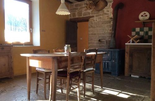 Ivrey Apartment | Le RepAire de La SalAmandre