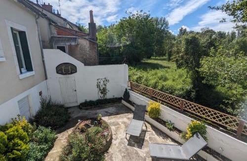 Vierzon House | Le Repaire des Grands Moments