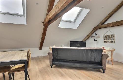 Seloncourt Apartment | Le repaire du 3e