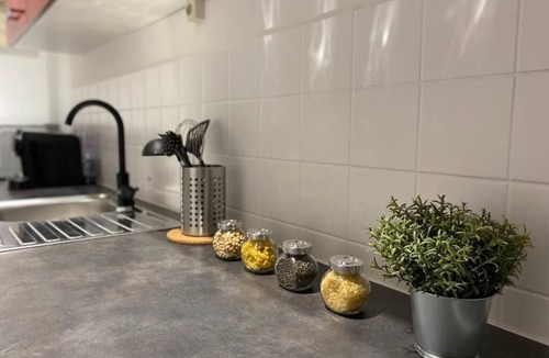 Saumur Apartment | Le repère de Bacchus: apartment 2 steps from the pedestrian center of Saumur