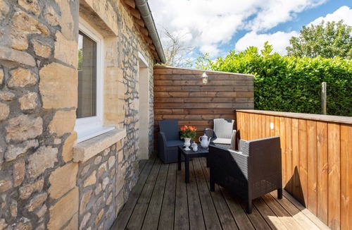 Commes House | Le Repos by Interhome