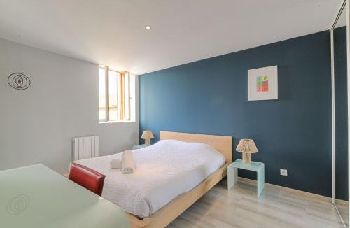 Val d'Oingt Apartment | Le Retro & Pierres Dorées