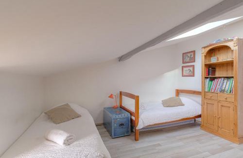 Val d'Oingt Apartment | Le Retro & Pierres Dorées