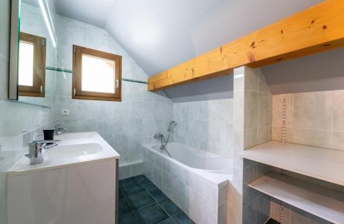 Aillon-le-Jerune Ski Chalet | Le Revers