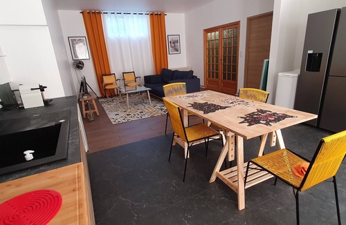 Cholet Apartment | Le Riadh, Cosy et Calme