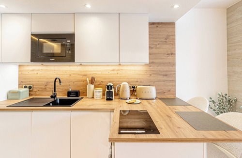 Tresserve Apartment | Le Rivage Alpin - vue lac et spa