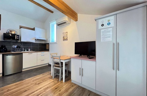 Bonnefoy-Roseraie-Gramont Apartment | Le RN88 - 2p - Proche Gare - Clim - Tout équipé