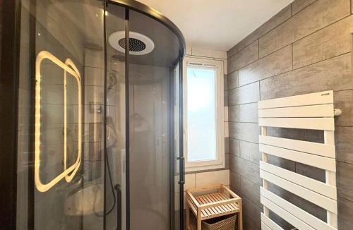 Reims Apartment | Le Robespierre - Parking privé - 5min gare