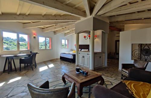 Santa Giulia Hotel | Le Roc E Fiori Hotel - Teritoria