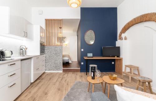 Dobree-Bon Port Apartment | Le Rococo - Expérience léopard - Centre-ville