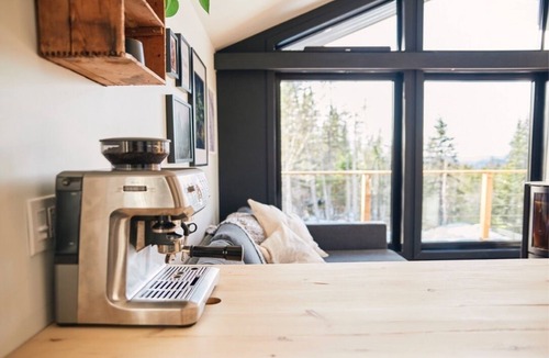 Lac Beauport Cabin | Le Rokh - Maelström Mountain (CITQ #304223)
