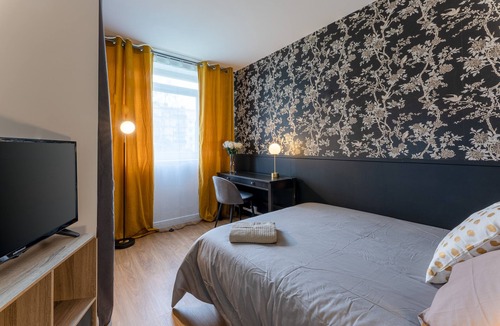 Mont-Saint-Aignan Condo | Le Romanesque - 🚀ARMADA⛵️2023 - FREE parking/Easy access by 🚌