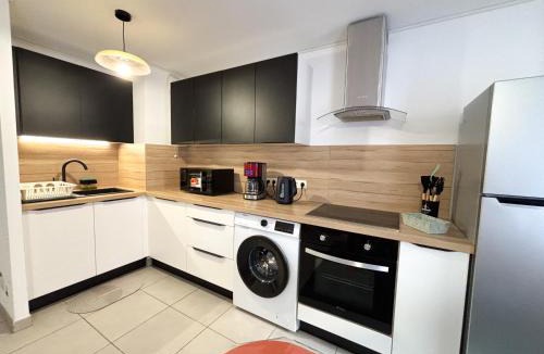 Lisieux Apartment | Le Roses- Spacieux T3 cosy proche gare de Lisieux