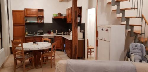 Coigneux House | Le rossignol