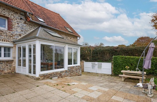 Saint-Lo-d'Ourville House | Le Rouge gorge by Interhome