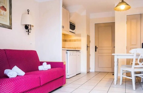 Rouret Villa | Le Rouret houses - maeva Home - 2 Room House 5 People Selection