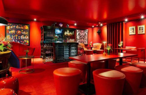 Bellecour - Hotel Dieu Hotel | Le Royal Hotel Lyon - MGallery Collection